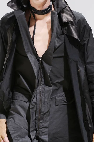 Look 19